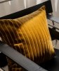 Cordian Grünes Dekokissen 50x50 Prestige Line